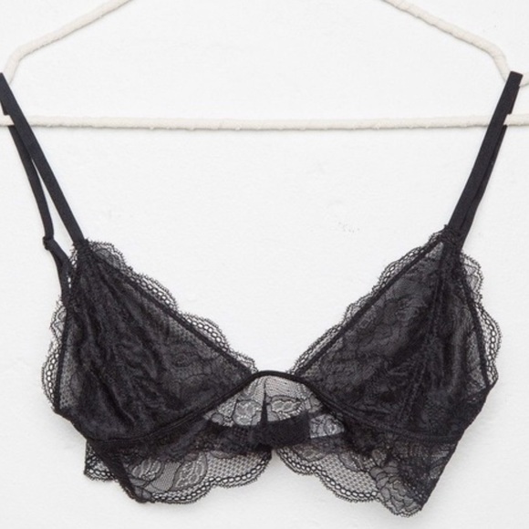 Brandy Melville Other - Brandy Melville Black Lace Bralette